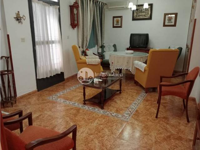Casa en venta en Pegalajar