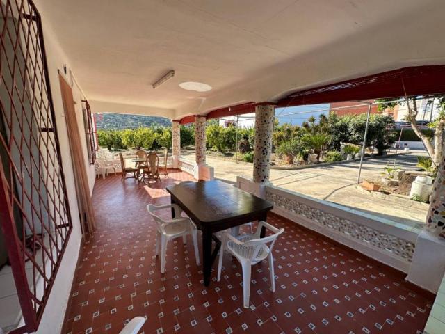 Casa en venta en Pego