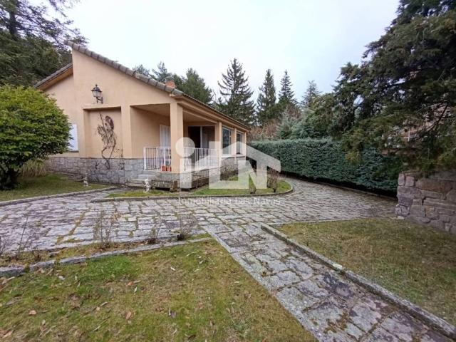 Casa en venta en Peguerinos, Castilla y León