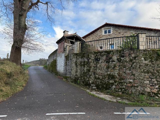 Casa en venta en Penagos, Cantabria
