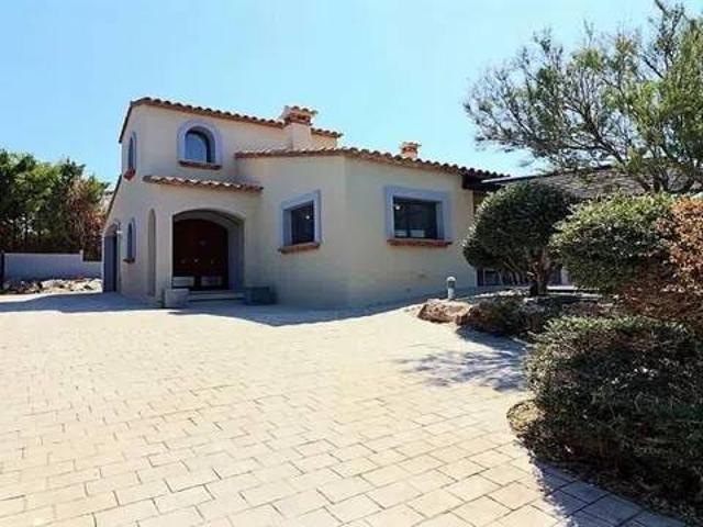 Casa en venta en Urbanització Golf Peralada, Alt Empordà