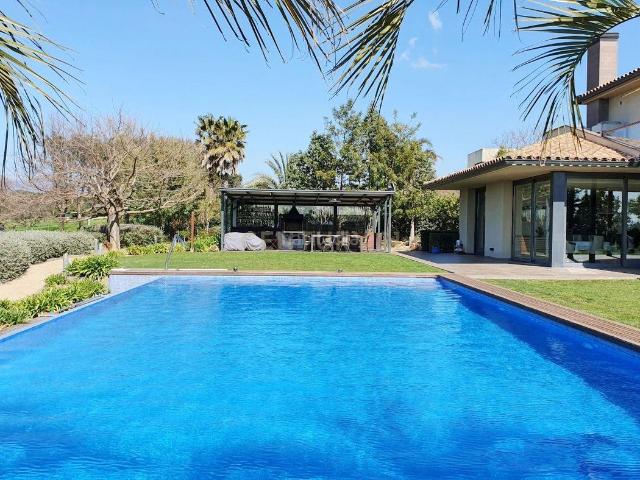 Casa en venta en Urbanització Golf Peralada, Alt Empordà