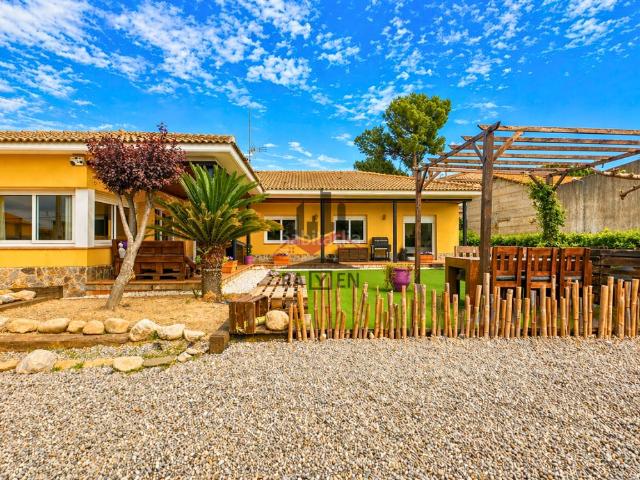 Casa en venta en Vilanova de la Muga, Alt Empordà