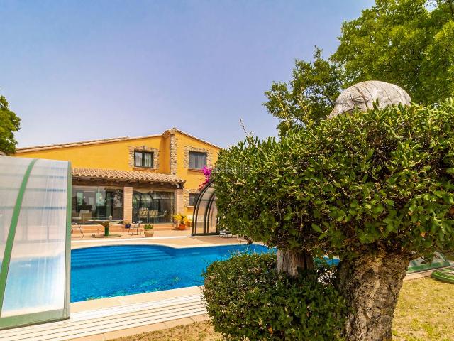 Casa en venta en Alt Empordà, Catalunya