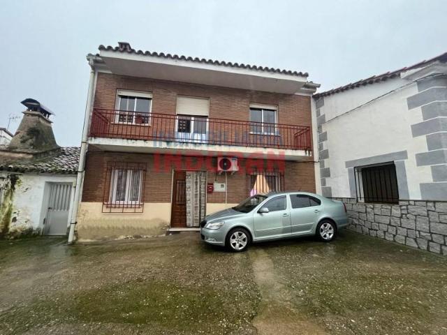 Casa en venta en Peraleda De La Mata, Extremadura