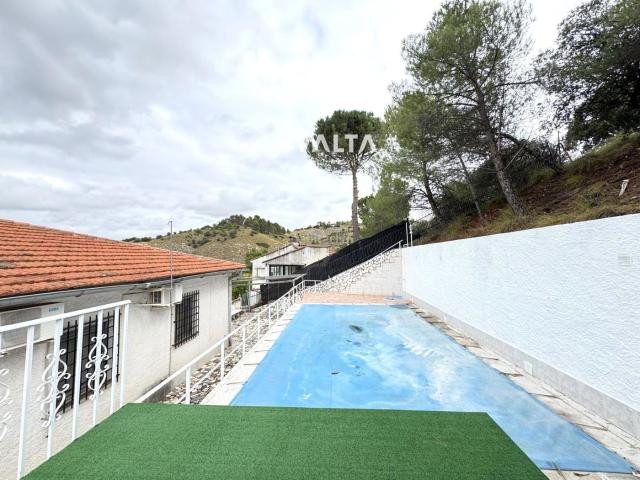 Casa en venta en Perales De Tajuña, Madrid