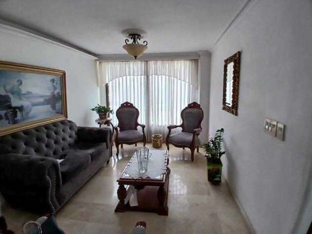 Casa en venta en Pinares de San Martin, AMCO, Area Metropolitana Centro Occidente