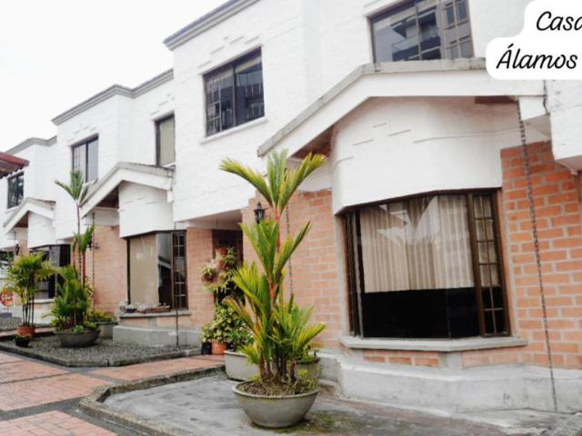 Casa en venta en Universidad, AMCO, Area Metropolitana Centro Occidente