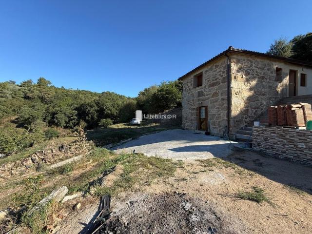 Casa en venta en San Salvador, O Pereiro de Aguiar