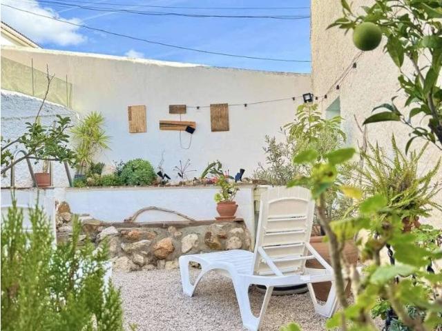 Casa en venta en La Axarquía, Andalucía