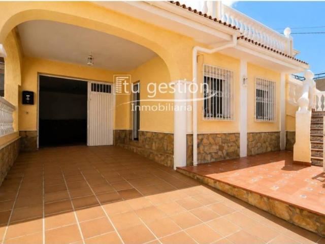 Casa en venta en La Axarquía, Andalucía