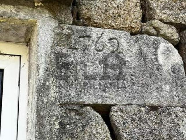 Casa en venta en Ourense, Galicia