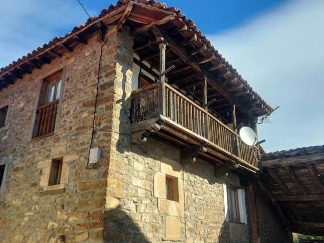 Casa en venta en Pesaguero, Cantabria