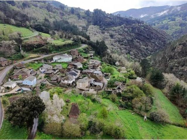 Casa en venta en Pesoz, Asturias
