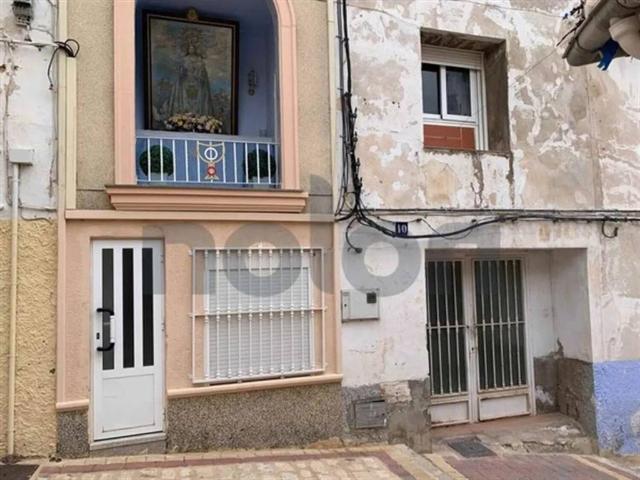 Casa en venta en Petrer