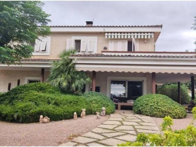 Casa en venta en Petrer, Alicante