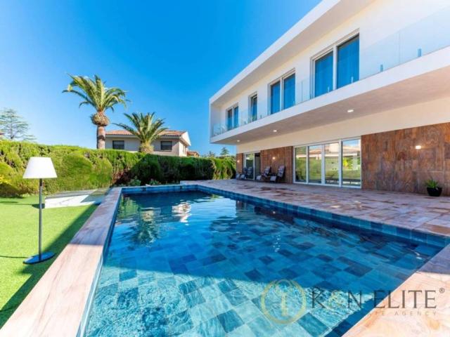 Casa en venta en el Vinalopó Mitjà / El Vinalopó Medio, Valencia