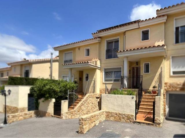 Casa en venta en el Vinalopó Mitjà / El Vinalopó Medio, Valencia