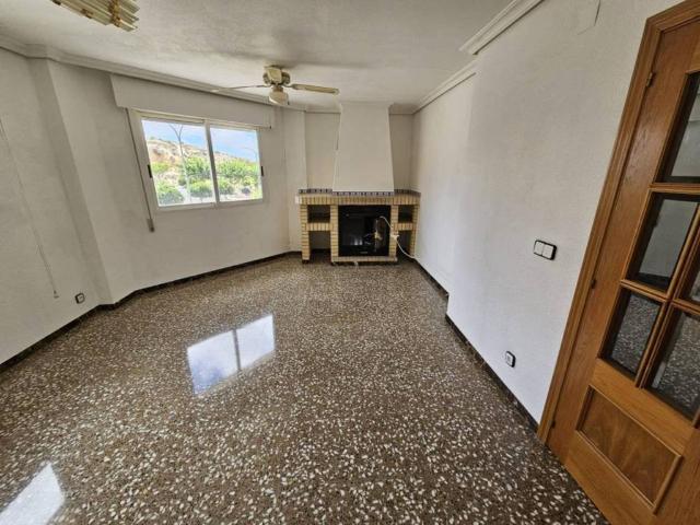 Casa en venta en Petrer, Alicante