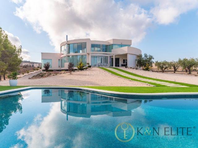 Casa en venta en el Vinalopó Mitjà / El Vinalopó Medio, Valencia