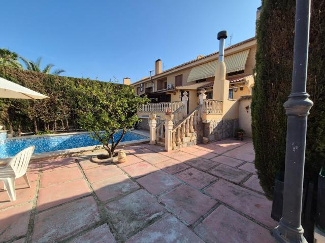 Casa en venta en el Vinalopó Mitjà / El Vinalopó Medio, Valencia