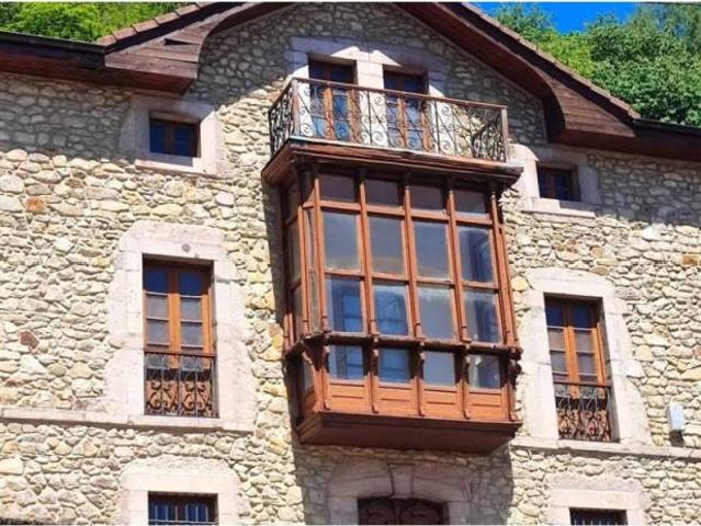 Casa en venta en Peñamellera Alta, Asturias