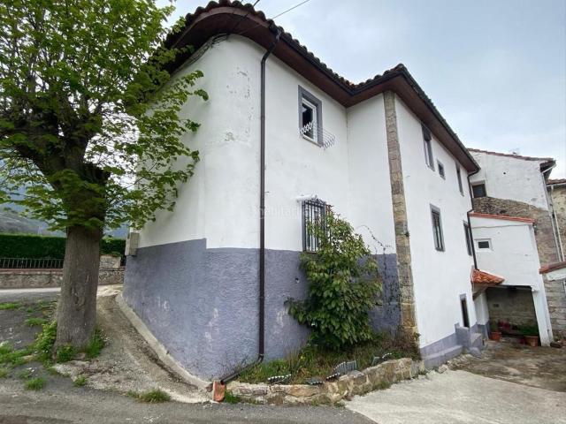 Casa en venta en Peñamellera Alta, Asturias