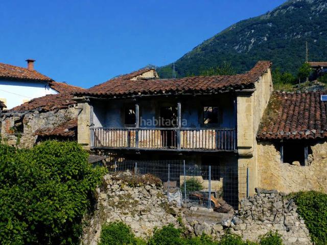 Casa en venta en Peñamellera Baja, Asturias