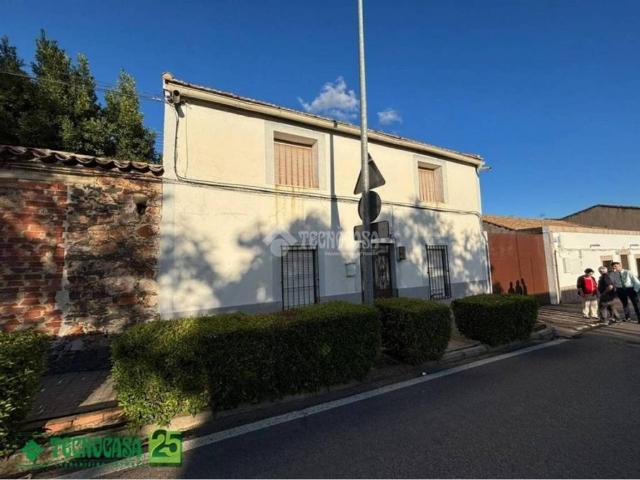 Casa en venta en Piedrabuena, Ciudad Real