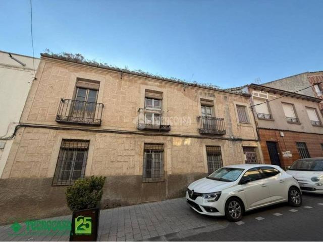 Casa en venta en Piedrabuena, Ciudad Real