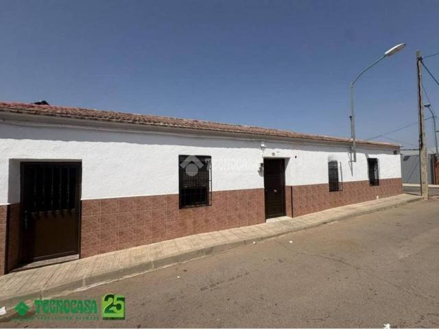 Casa en venta en Piedrabuena, Castilla-La Mancha