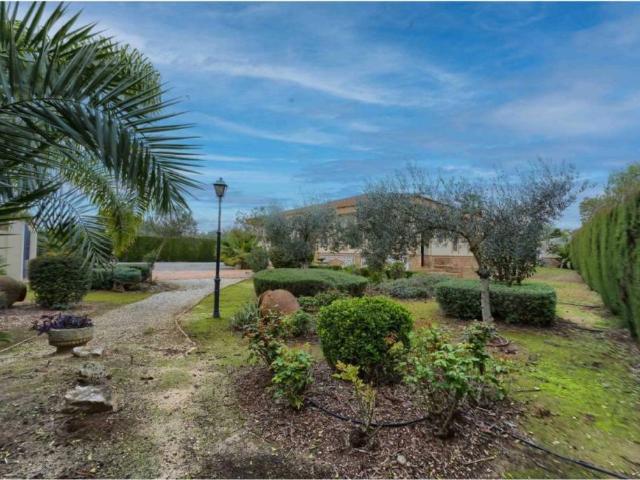 Casa en venta en Pilas, Andalucía