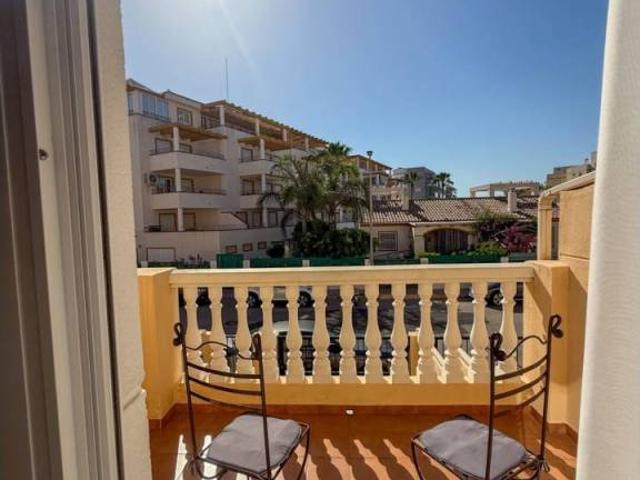 Casa en venta en Piles