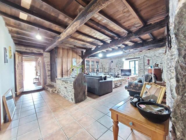 Casa en venta en O Pino, Arzúa