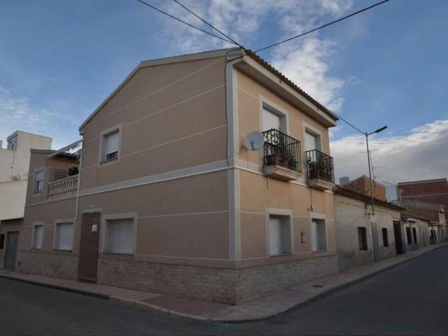 Casa en venta en El Pinós