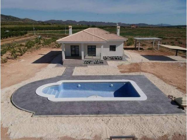 Casa en venta en el Vinalopó Mitjà / El Vinalopó Medio, Valencia