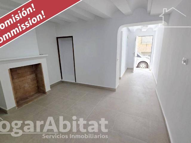 Casa en venta en el Vinalopó Mitjà / El Vinalopó Medio, Valencia