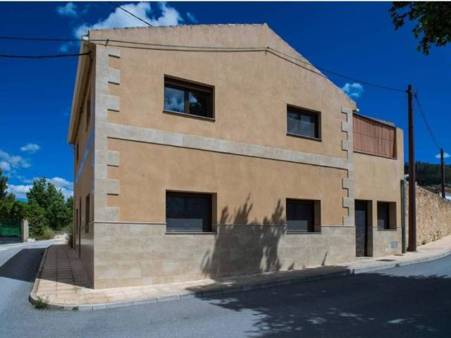 Casa en venta en el Vinalopó Mitjà / El Vinalopó Medio, Valencia