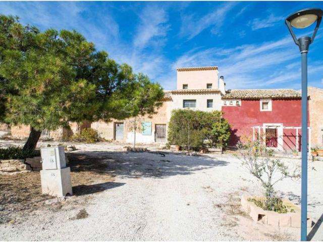 Casa en venta en el Vinalopó Mitjà / El Vinalopó Medio, Valencia
