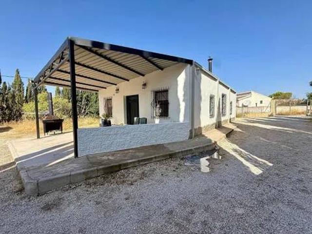 Casa en venta en el Vinalopó Mitjà / El Vinalopó Medio, Valencia