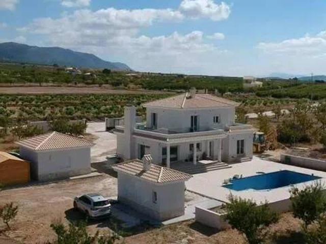 Casa en venta en El Rodriguillo, el Vinalopó Mitjà / El Vinalopó Medio