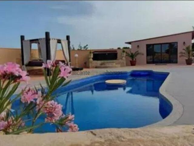 Casa en venta en El Rodriguillo, el Vinalopó Mitjà / El Vinalopó Medio