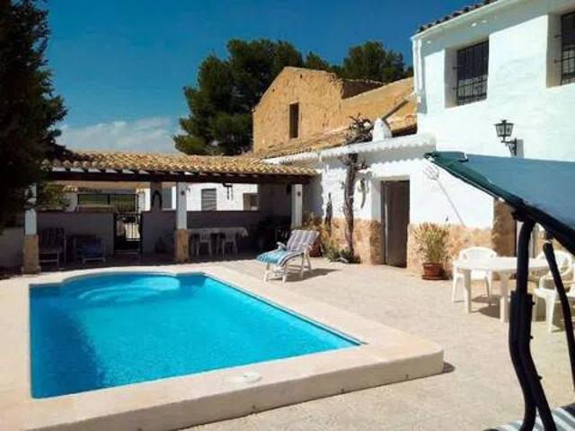 Casa en venta en El Rodriguillo, el Vinalopó Mitjà / El Vinalopó Medio