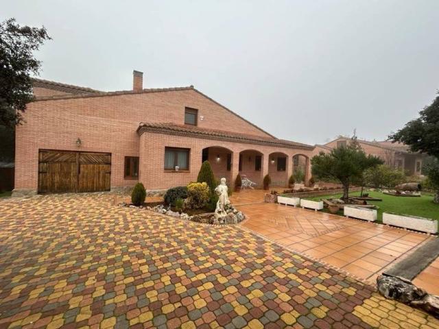 Casa en venta en Pioz, Guadalajara