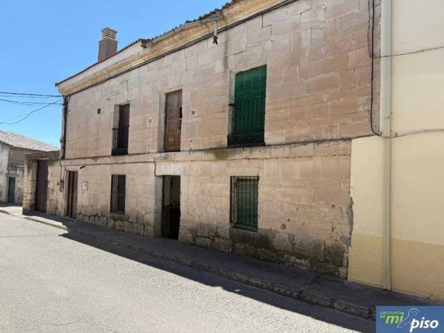 Casa en venta en Piña De Esgueva, Castilla y León