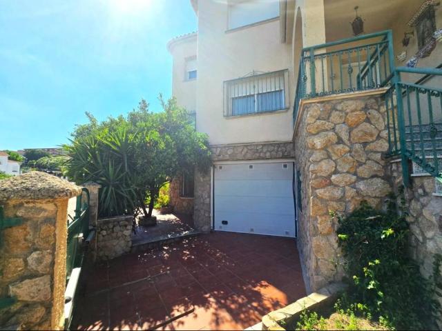 Casa en venta en Miralvalle, Plasencia