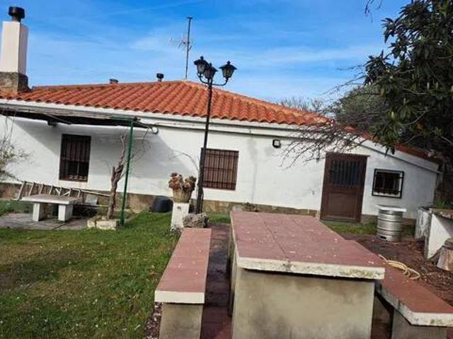 Casa en venta en Miralvalle, Plasencia