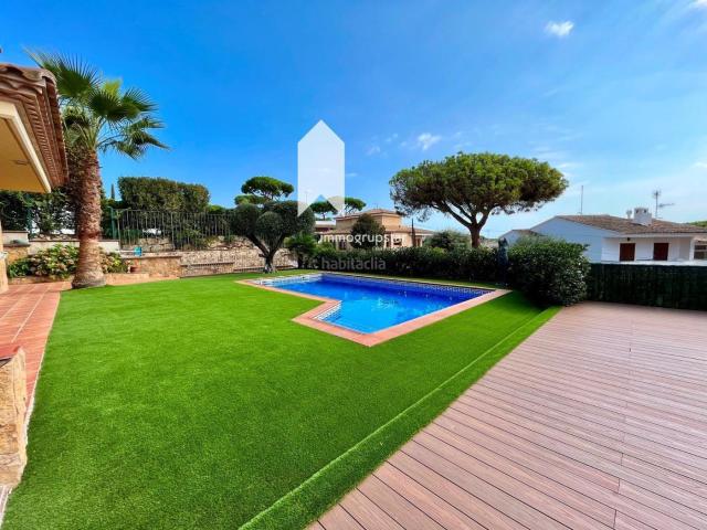 Casa en venta en Castell-platja D'aro