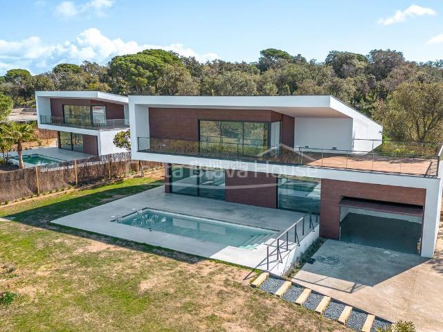 Casa en venta en Castell-platja D'aro