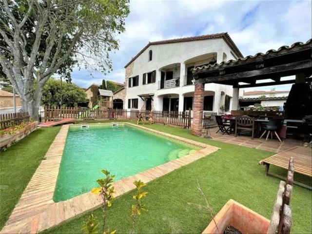 Casa en venta en Castell-platja D'aro